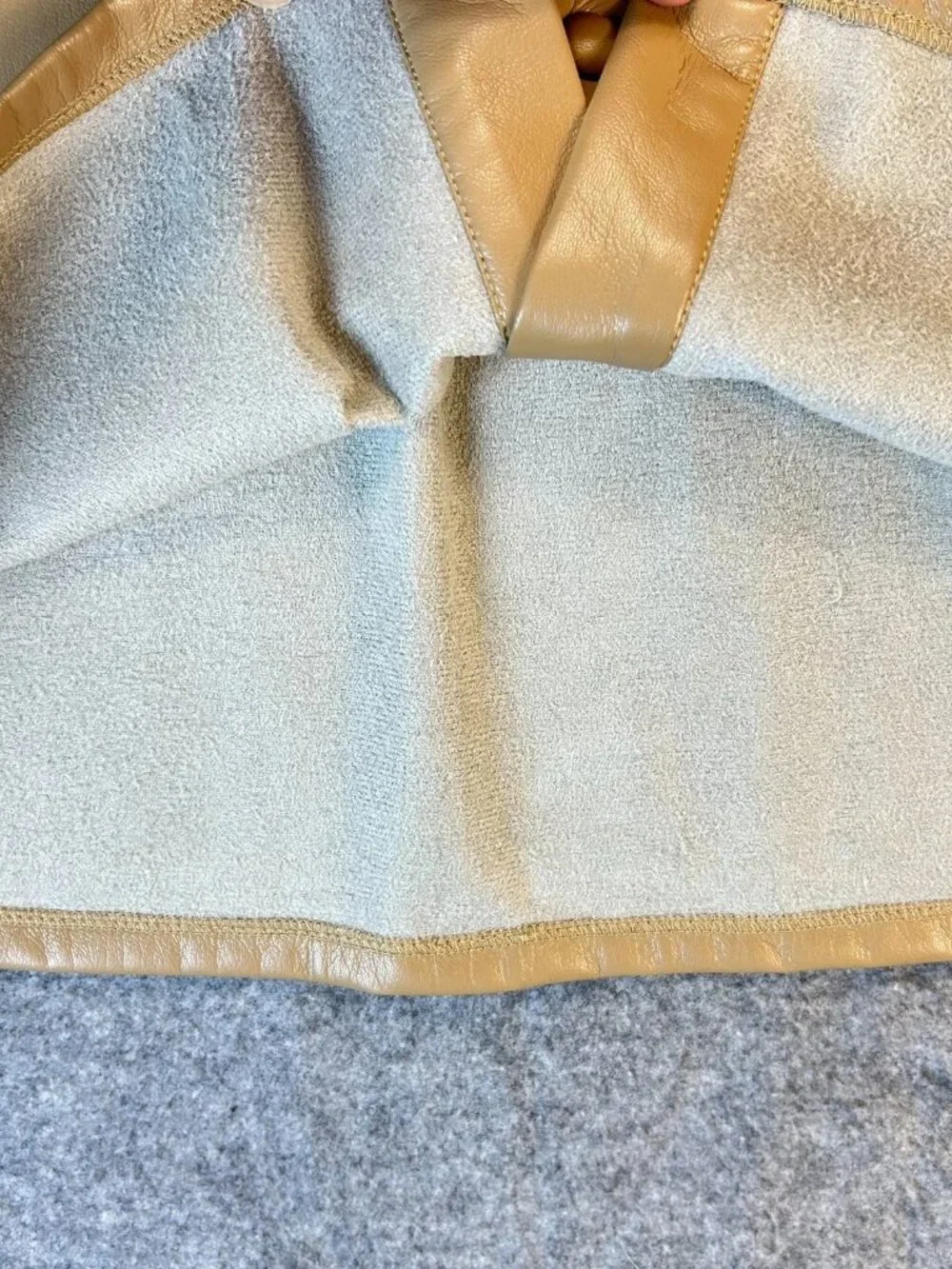 Good American Soft Leather Shacket Jacket Womens 3 Tan Snap‎ Closer Relaxed Fit